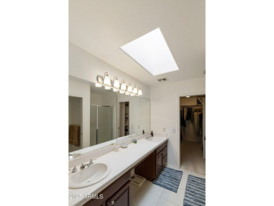 Updated 2BR, 2.5BA expanded Palacia model close to the clubhouse on Oakwood Golf Club  in Arizona - for sale on GolfHomes.com, golf home, golf lot