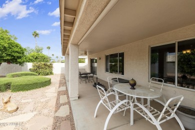 Updated 2BR, 2.5BA expanded Palacia model close to the clubhouse on Oakwood Golf Club  in Arizona - for sale on GolfHomes.com, golf home, golf lot