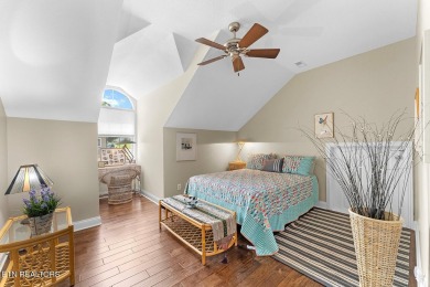 Welcome to a captivating home in the heart of the Kahite Lake & on Tellico Village -The Links At Kahite Golf Course in Tennessee - for sale on GolfHomes.com, golf home, golf lot