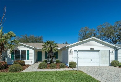 Welcome home  to this exquisite Stetson model home in The on The Links of Spruce Creek in Florida - for sale on GolfHomes.com, golf home, golf lot