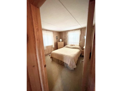 Get away from it all in this turn-key, 3 BD 2 BA chalet with on Callaway Gardens Golf Resort  in Georgia - for sale on GolfHomes.com, golf home, golf lot