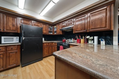 Escape to the pines in this 3 bed, 2.5 bath mountain retreat in on Pinetop Lakes Country Club in Arizona - for sale on GolfHomes.com, golf home, golf lot