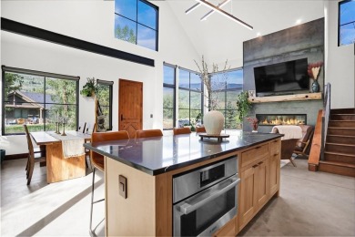 This 4-bedroom, 4-bath, 2,892 sq ft residence is a rare find in on Raven Golf Club At Three Peaks in Colorado - for sale on GolfHomes.com, golf home, golf lot