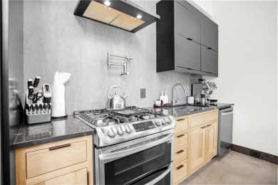 This 4-bedroom, 4-bath, 2,892 sq ft residence is a rare find in on Raven Golf Club At Three Peaks in Colorado - for sale on GolfHomes.com, golf home, golf lot