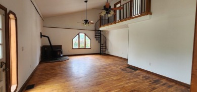 HOUSE FOR SALE -  Spacious   Prime Location this beautiful home on Corey Creek Golf Club in Pennsylvania - for sale on GolfHomes.com, golf home, golf lot