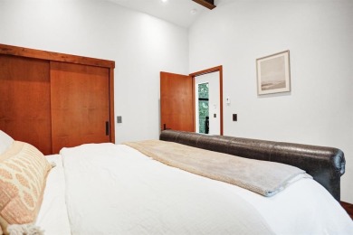 This 4-bedroom, 4-bath, 2,892 sq ft residence is a rare find in on Raven Golf Club At Three Peaks in Colorado - for sale on GolfHomes.com, golf home, golf lot