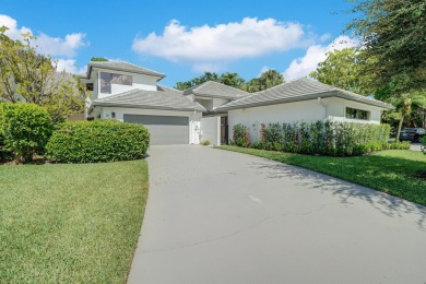 Welcome home to Breakers West! This stunningly renovated 3 BR, 2 on Mayacoo Lakes Country Club in Florida - for sale on GolfHomes.com, golf home, golf lot