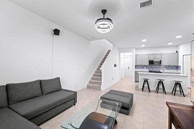 Seller offering $10,000 credit toward buyer closing costs with on Fountains Golf and Country Club in Florida - for sale on GolfHomes.com, golf home, golf lot