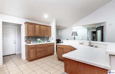 Discover comfort and style in this spacious 3-bedroom on Hillcrest Country Club in Kentucky - for sale on GolfHomes.com, golf home, golf lot