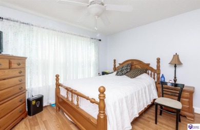 Discover comfort and style in this spacious 3-bedroom on Hillcrest Country Club in Kentucky - for sale on GolfHomes.com, golf home, golf lot