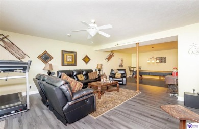 Discover comfort and style in this spacious 3-bedroom on Hillcrest Country Club in Kentucky - for sale on GolfHomes.com, golf home, golf lot
