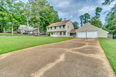 If you are in need of a 4 bedroom home in Northwest Rankin on Castlewoods Golf Club in Mississippi - for sale on GolfHomes.com, golf home, golf lot