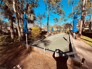 Beautifully maintained Condominium grounds at Royal Wood Golf on Royal Wood Golf and Country Club in Florida - for sale on GolfHomes.com, golf home, golf lot