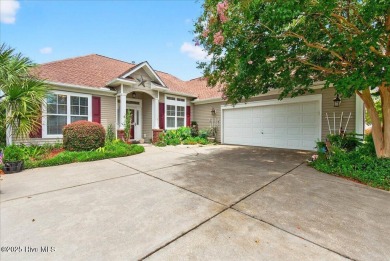 Charming Home in Golf Course Community!
3-bedroom, 2-bathroom on Meadowlands Golf Club in North Carolina - for sale on GolfHomes.com, golf home, golf lot
