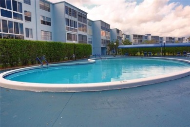 Spacious 2/2 condo in the desirable 55+ community of Palm on Oriole Golf and Tennis Club in Florida - for sale on GolfHomes.com, golf home, golf lot