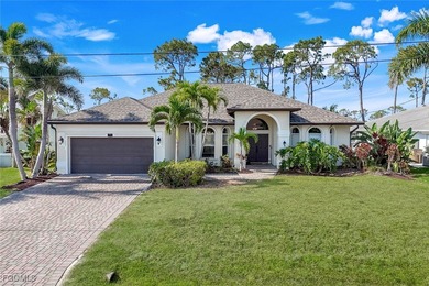 Calling all Golfers and Investors !! Welcome to the serene and on Palmetto-Pine Country Club in Florida - for sale on GolfHomes.com, golf home, golf lot