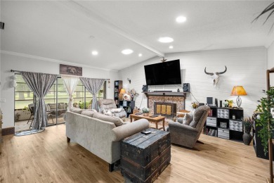 Move-in Ready! This stunning concrete block stucco home has so on Citrus Hills Golf Club in Florida - for sale on GolfHomes.com, golf home, golf lot