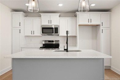 *BUILDER WILL PROVIDE UP TO $5,000 TOWARDS BUYERS CLOSING COST on Covered Bridge Golf Club in Indiana - for sale on GolfHomes.com, golf home, golf lot