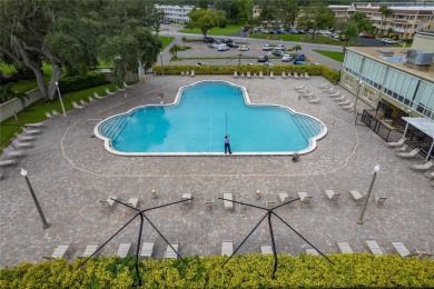 Move in ready condo! One applicant must be 55+ years or older on On Top Of The World Golf Course in Florida - for sale on GolfHomes.com, golf home, golf lot