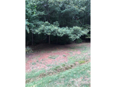 Close to 3.5 acres of a lovely treed lot, located on the corner on Lake Chesdin Golfers Club in Virginia - for sale on GolfHomes.com, golf home, golf lot