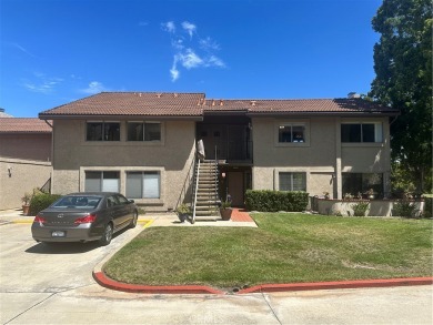 JUST LISTED, nestled in the 55+ Oaks North community, this on Oaks North Golf Course in California - for sale on GolfHomes.com, golf home, golf lot