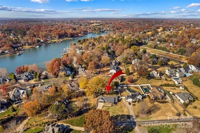 A Unique Ranch home with Panoramic Views of Lake Norman on Mallard Head Country Club in North Carolina - for sale on GolfHomes.com, golf home, golf lot