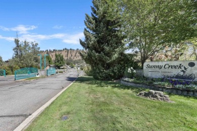 Updated and Modern 3 Bedroom / 2 Bathroom Home in Sunny Creek on Eagle Ridge Golf Course in Washington - for sale on GolfHomes.com, golf home, golf lot