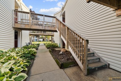 Spacious first-floor condo for sale: 2 bedrooms and 1.5 on Hilldale Golf Club in Illinois - for sale on GolfHomes.com, golf home, golf lot