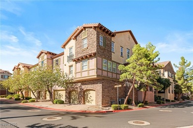 Gated, luxury, immaculate 2-bed, 2.5-bath townhome with loft in on Reflection Bay Golf Club in Nevada - for sale on GolfHomes.com, golf home, golf lot