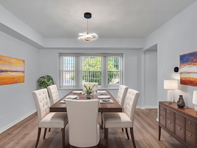 BEAUTIFULLY REMODELED GRAMERCY IN DESIRABLE STRATHMORE on Buffalo Grove Golf Club in Illinois - for sale on GolfHomes.com, golf home, golf lot
