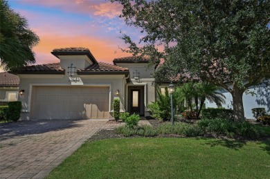 Come live the resort lifestyle in the highly desired Esplanade on Esplanade Golf and Country at Lakewood Ranch in Florida - for sale on GolfHomes.com, golf home, golf lot