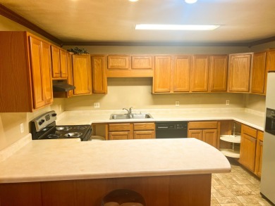 Wake Lane is located just outside of town in Willow Springs on Willow Springs Municipal Golf Course in Missouri - for sale on GolfHomes.com, golf home, golf lot