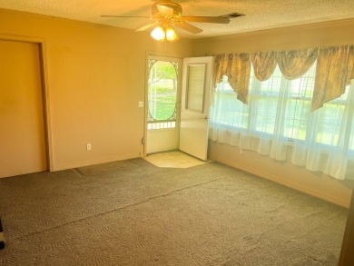 Wake Lane is located just outside of town in Willow Springs on Willow Springs Municipal Golf Course in Missouri - for sale on GolfHomes.com, golf home, golf lot