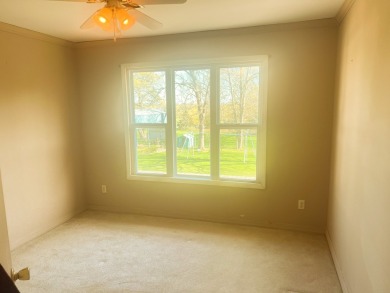 Wake Lane is located just outside of town in Willow Springs on Willow Springs Municipal Golf Course in Missouri - for sale on GolfHomes.com, golf home, golf lot