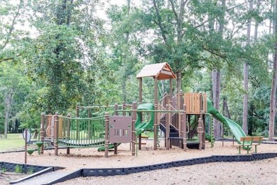 Beautifully reimagined and loved, 4 Riverdale Drive is a rare on Tchefuncta Country Club in Louisiana - for sale on GolfHomes.com, golf home, golf lot