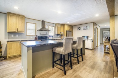 Welcome to your dream retreat! This delightful 3-bedroom on Whispering Pines in South Carolina - for sale on GolfHomes.com, golf home, golf lot