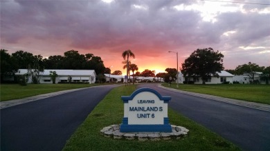 Attention Golfers, Sunseekers, Snowbirds...perfect opportunity on Mainlands Golf Club in Florida - for sale on GolfHomes.com, golf home, golf lot