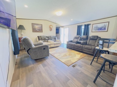 This beautifully designed 2024 Southern Energy-Efficient Smart on Coopers Hawk in Arkansas - for sale on GolfHomes.com, golf home, golf lot