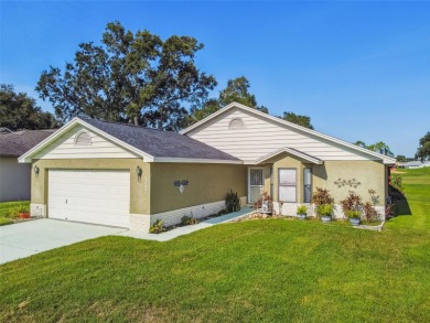 Located in the highly desirable 55+ Sandpiper community, this on Sandpiper Golf Club in Florida - for sale on GolfHomes.com, golf home, golf lot