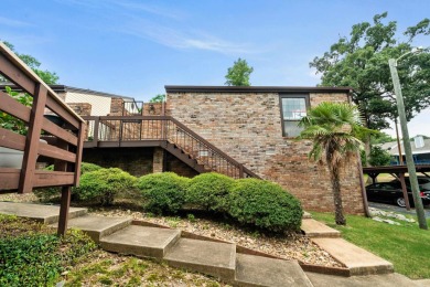 Discover your perfect retreat in the heart of Hot Springs! This on Hot Springs Golf and Country Club in Arkansas - for sale on GolfHomes.com, golf home, golf lot