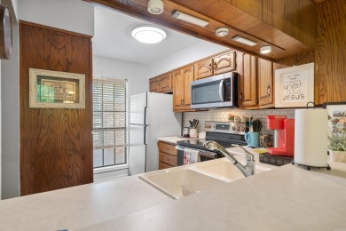 Discover your perfect retreat in the heart of Hot Springs! This on Hot Springs Golf and Country Club in Arkansas - for sale on GolfHomes.com, golf home, golf lot