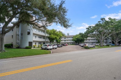 55+ Resort-style living in a beautifully maintained 2BR/2BA on On Top Of The World Golf Course in Florida - for sale on GolfHomes.com, golf home, golf lot