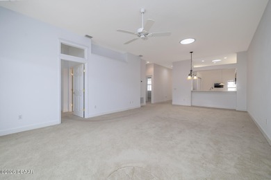 Villa on the Golf Course in Halifax Plantation Ormond Beach. The on Halifax Plantation Golf Club in Florida - for sale on GolfHomes.com, golf home, golf lot