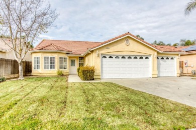 Welcome to this spacious 4B/ 2Bth home located on the Lemoore on Lemoore Municipal Golf Course in California - for sale on GolfHomes.com, golf home, golf lot