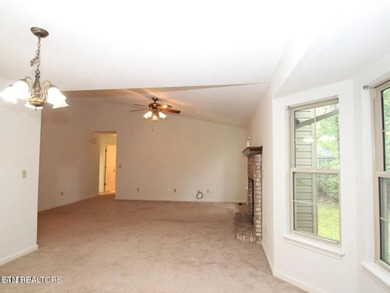 Beautiful 3-bedroom, 2-bath home in the heart of Fairfield Glade on Stonehenge Golf Course in Tennessee - for sale on GolfHomes.com, golf home, golf lot