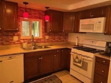 Welcome to your perfect updated Two bedroom, two bath 1440 sq ft on Colonial Country Club in California - for sale on GolfHomes.com, golf home, golf lot