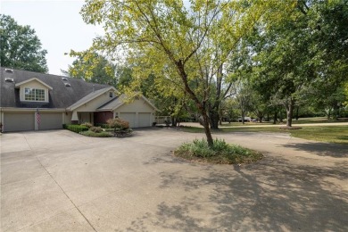 Second home, ready to downsize, or just looking for easy living on Paradise Valley Athletic Club in Arkansas - for sale on GolfHomes.com, golf home, golf lot