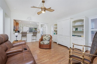 Charming Single Family Home in the Heart of Lake Pembroke

 on Kingsway Country Club in Florida - for sale on GolfHomes.com, golf home, golf lot