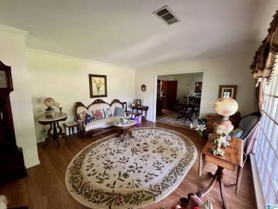 Beautiful 5 bedroom and 3 full bathroom located in an amazing on Woodland Forrest Country Club in Alabama - for sale on GolfHomes.com, golf home, golf lot