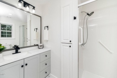 Beautifully Renovated Townhome in Hedingham - Prime Investment on Hedingham Golf and Athletic Club in North Carolina - for sale on GolfHomes.com, golf home, golf lot